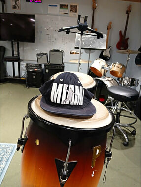 KBETHOS Black Adjustable Baseball Cap, White MIAMI Embroidery, One Size